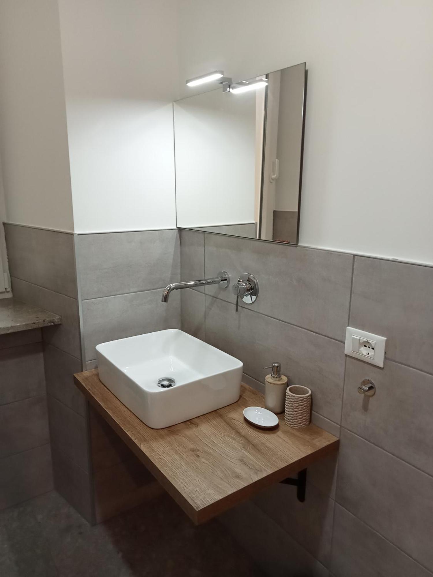 טריאסטה Fenix Rooms מראה חיצוני תמונה